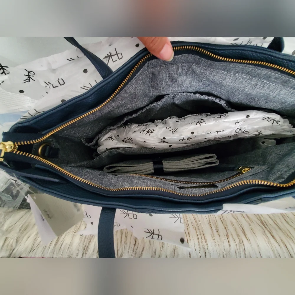 Freshly Picked Everyday Tote Diaper Bag Navy Blue Faux Leather Insulated Pocket